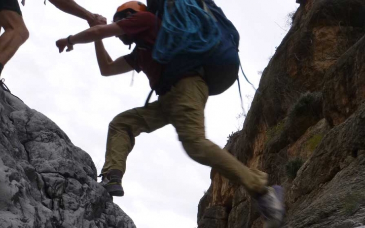 canyoneering adventure trips for young adults